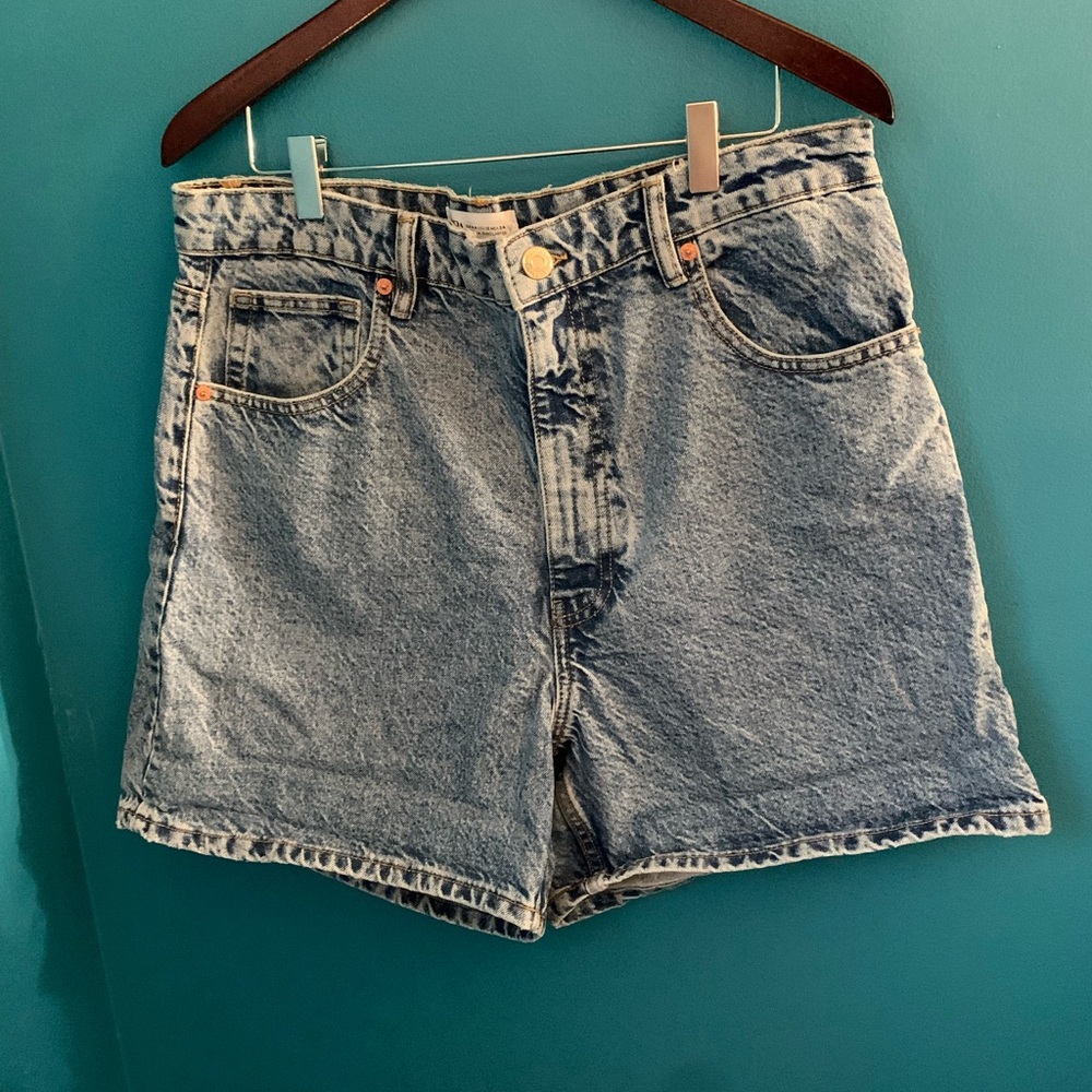 Zara denim woman’s shorts. - Picture 5 of 7